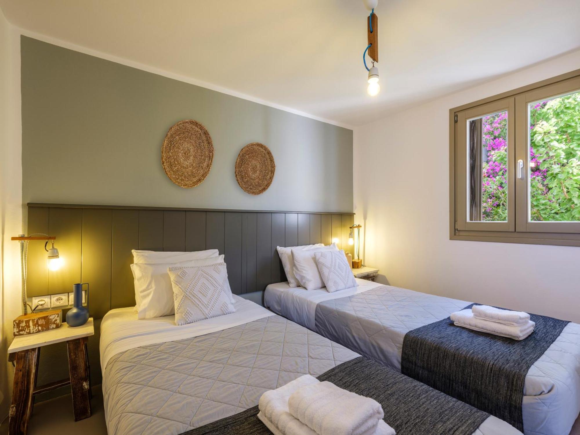 Mykonos Residence Villas & Suites Merchia Beach 外观 照片